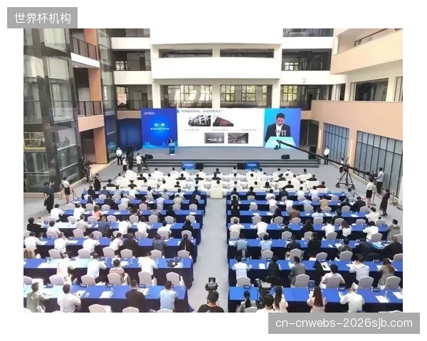 空间即服务”理念的渗透，标志着体育设施的价值核心已从物理空间转向了运营效率